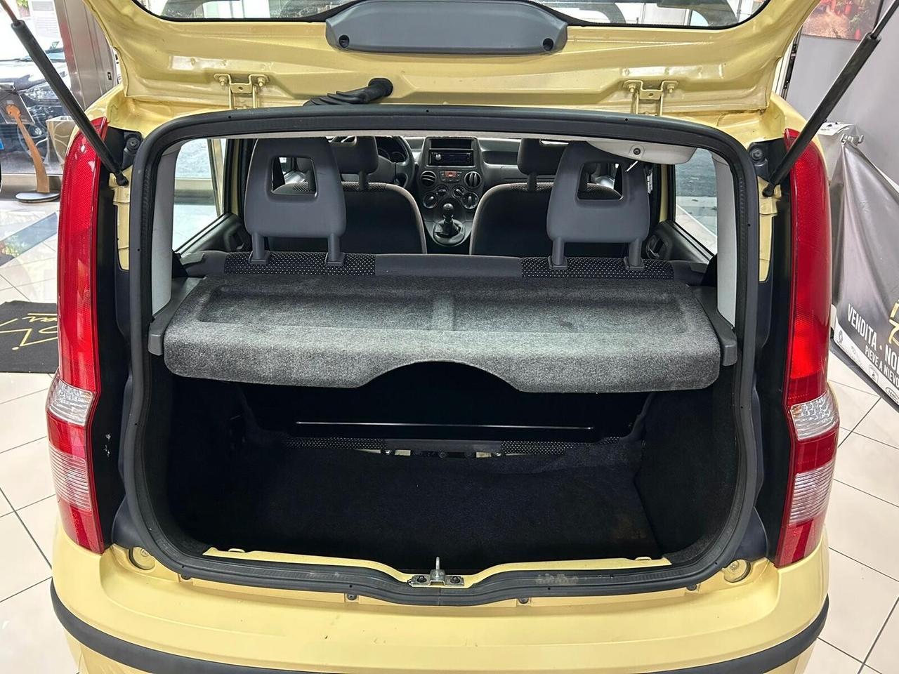 FIAT PANDA 1.1 – ANNO 2010 – SOLO 63.500 KM – GARANZIA 12 MESI