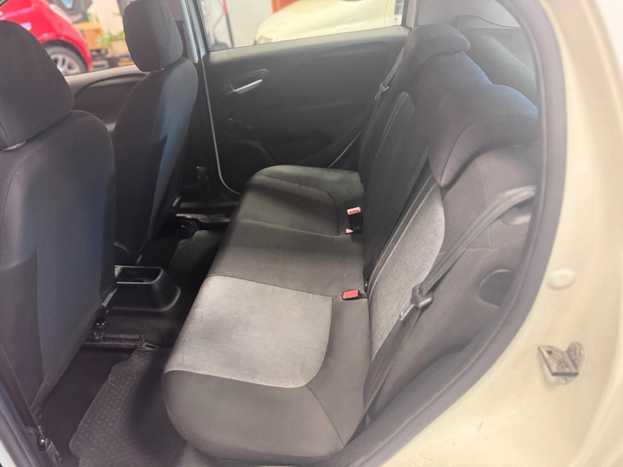 Fiat Punto 1.3 MJT II 75 CV 5 porte Street