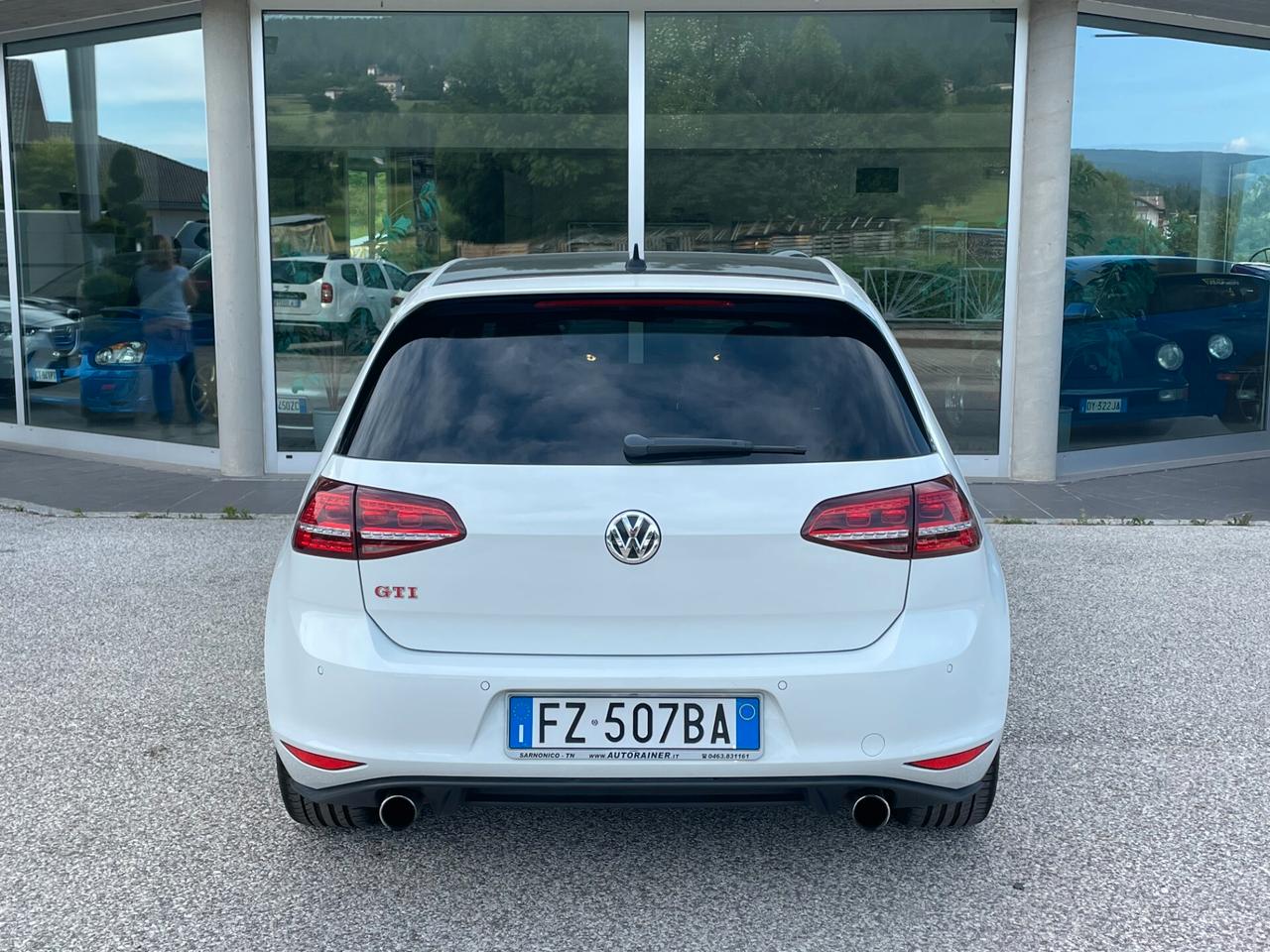 Volkswagen Golf GTI Performance 2.0 TSI 3p. "MANUALE"