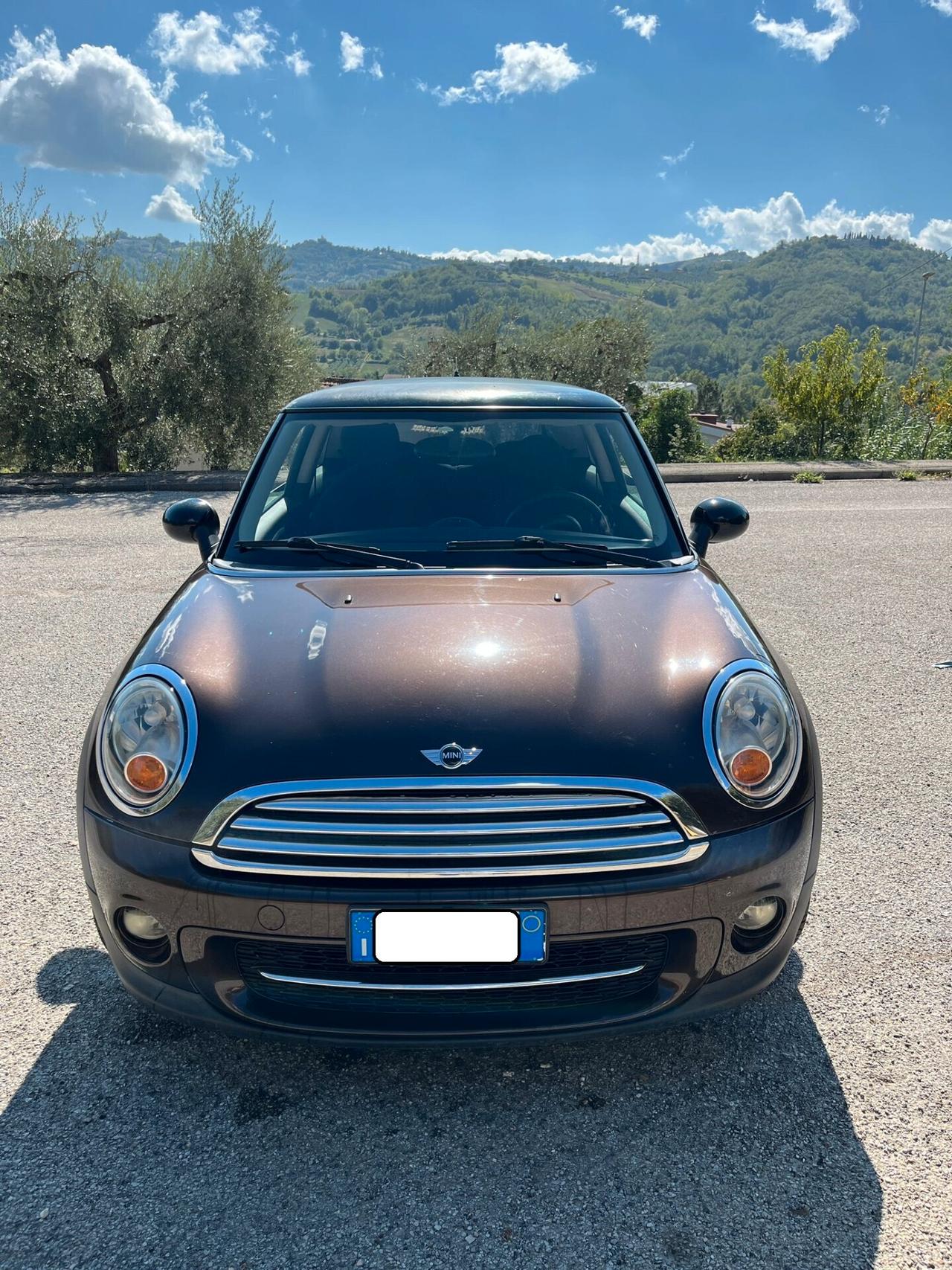 Mini (R56-57) 3S 1.6 S&S Cooper D 82Kw 6M - 2011