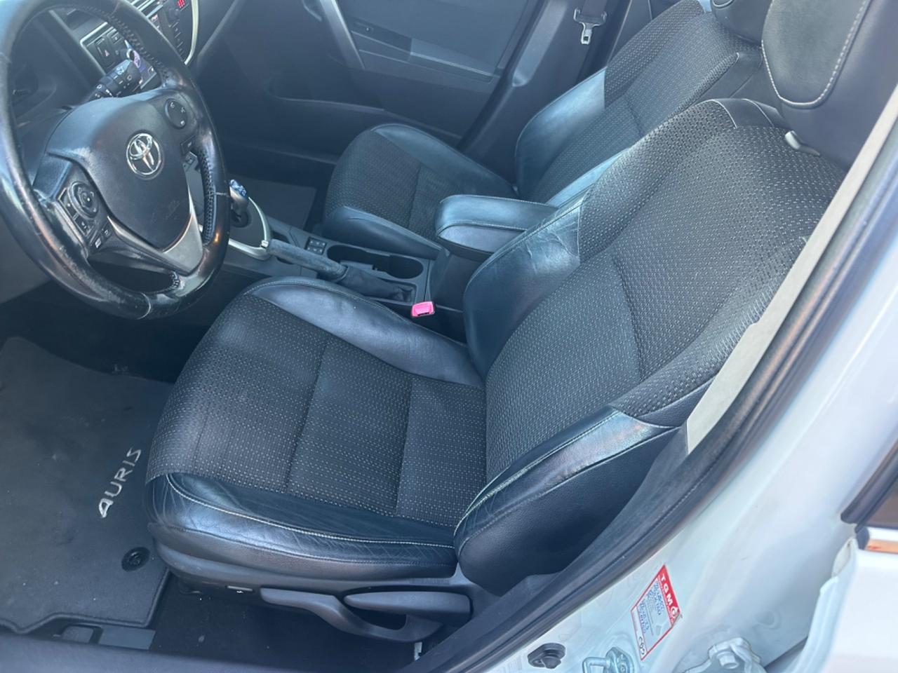 Toyota Auris Touring Sports 1.8 Hybrid Active Plus