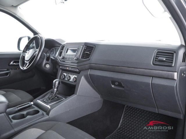 VOLKSWAGEN Amarok 3.0 V6 TDI 4MOTION BMT permanente aut. DC Highline