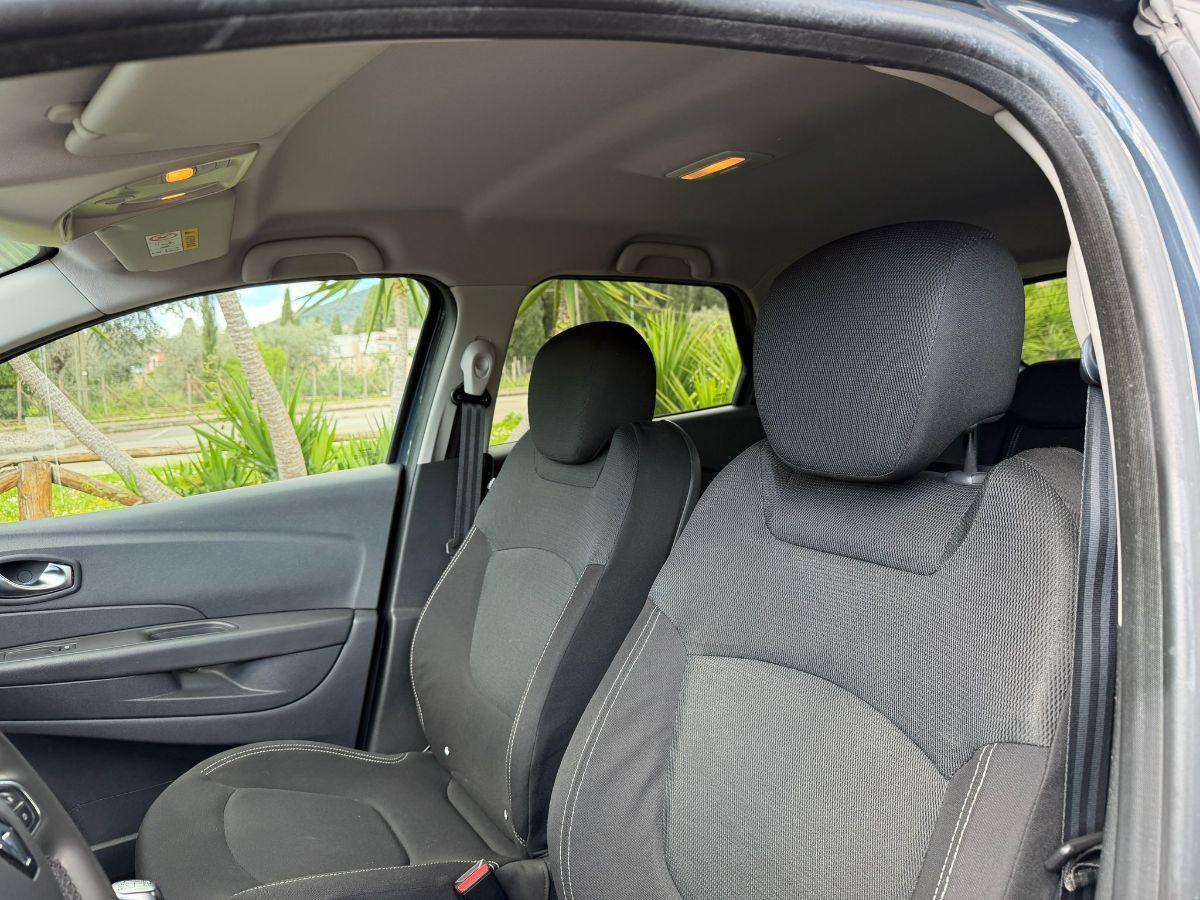 RENAULT - Captur - dCi 8V 110 CV S&S Energy Initiale Paris