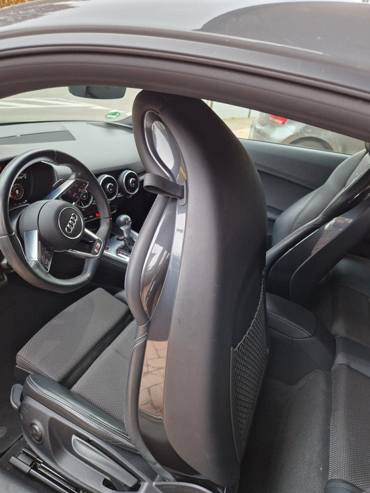 Audi TT Coupé 45 TFSI quattro S tronic S-LINE 57.000 KM