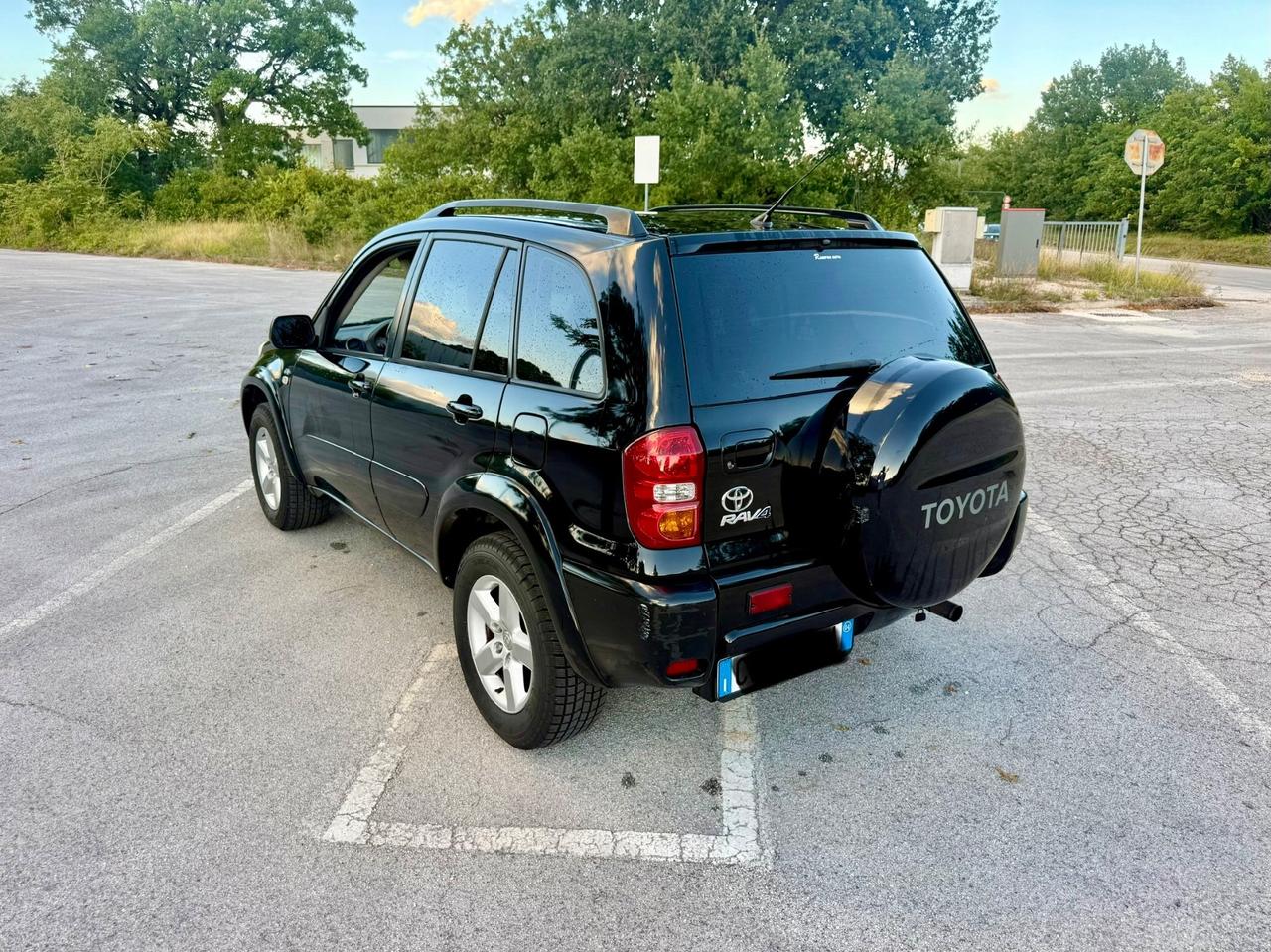 Toyota RAV4 2.0 Tdi D-4D trazione integrale NEOPATENTATI