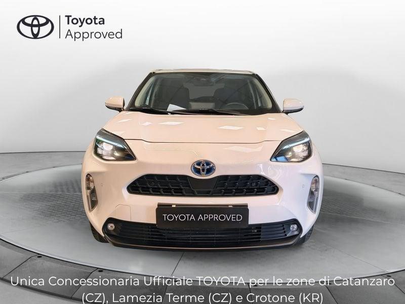 Toyota Yaris Cross 1.5 Hybrid 5p. E-CVT AWD-i Business