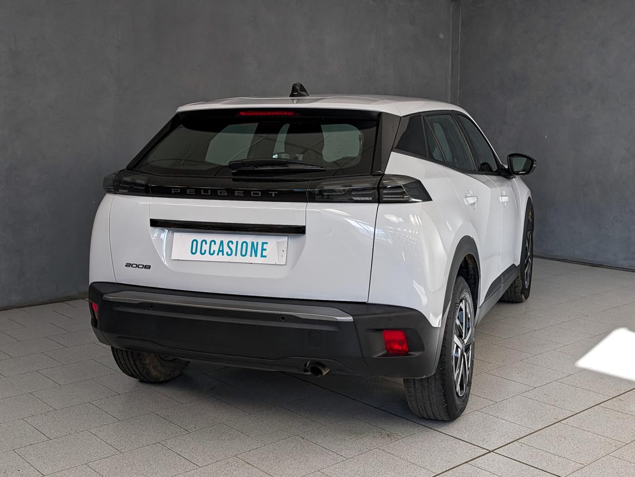 Peugeot 2008 1.2 puretech 100cv Active Restyling