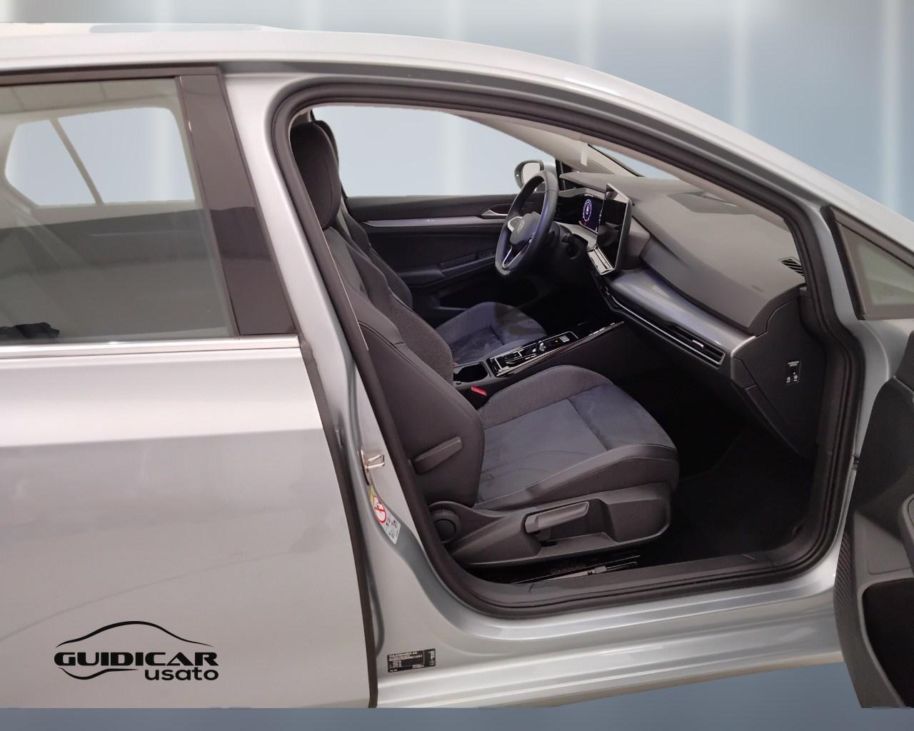 VOLKSWAGEN Golf VIII 2024 - Golf 2.0 tdi Style 150cv dsg