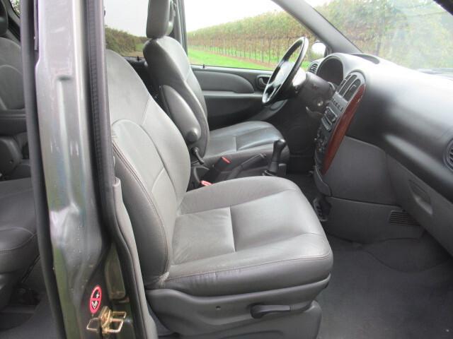 Chrysler Voyager 2.5 crd LX Leather MANUALE