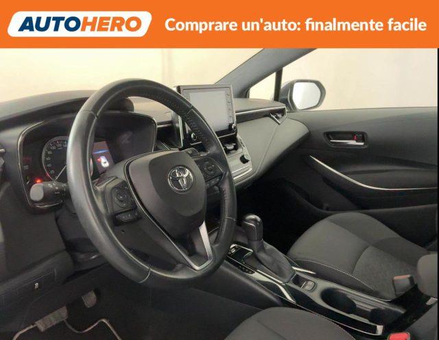 TOYOTA Corolla 1.8 Hybrid Business