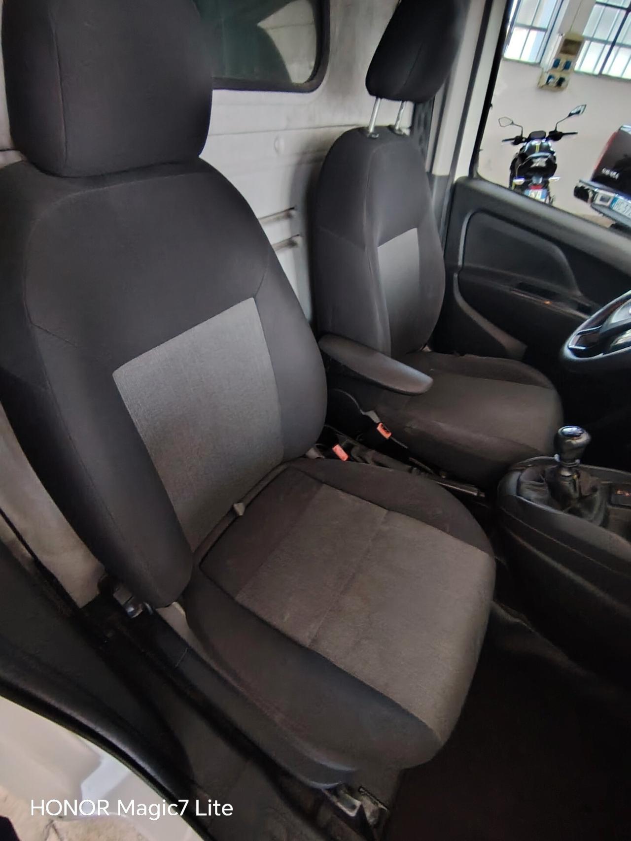 Fiat Doblo Doblò 2.0 MJT PL Combi Maxi XL N1 E5+