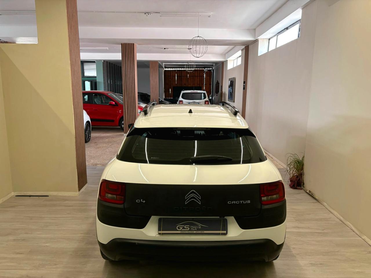 Citroen C4 Cactus 1500cc BlueHDi 100cv Shine