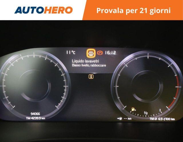 VOLVO XC40 D3 Geartronic Momentum Core