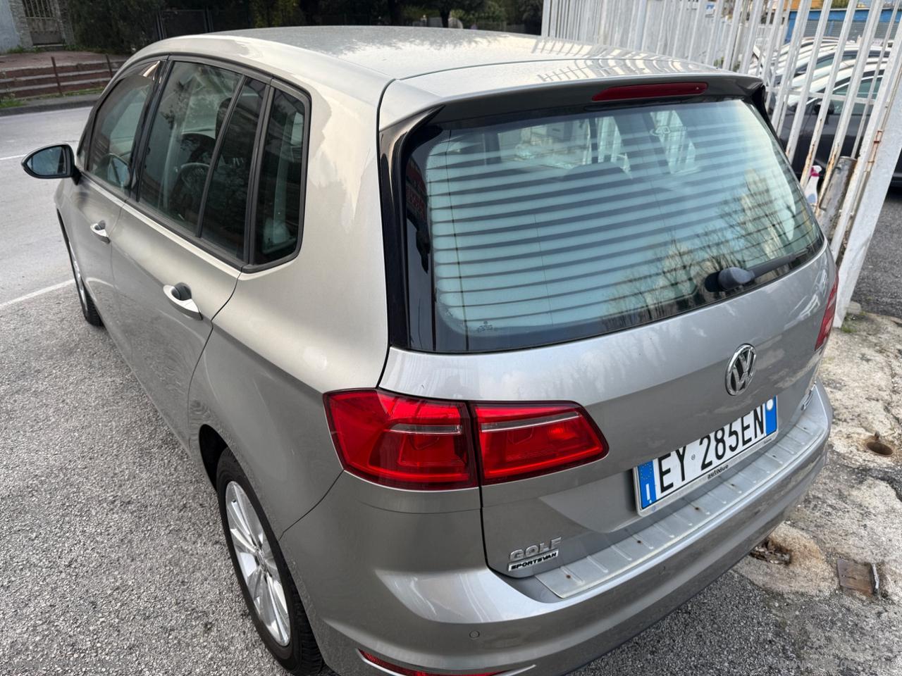 VOLKSWAGEN Golf Sportsvan Bs.1.6 TDI 110CV High.BMT