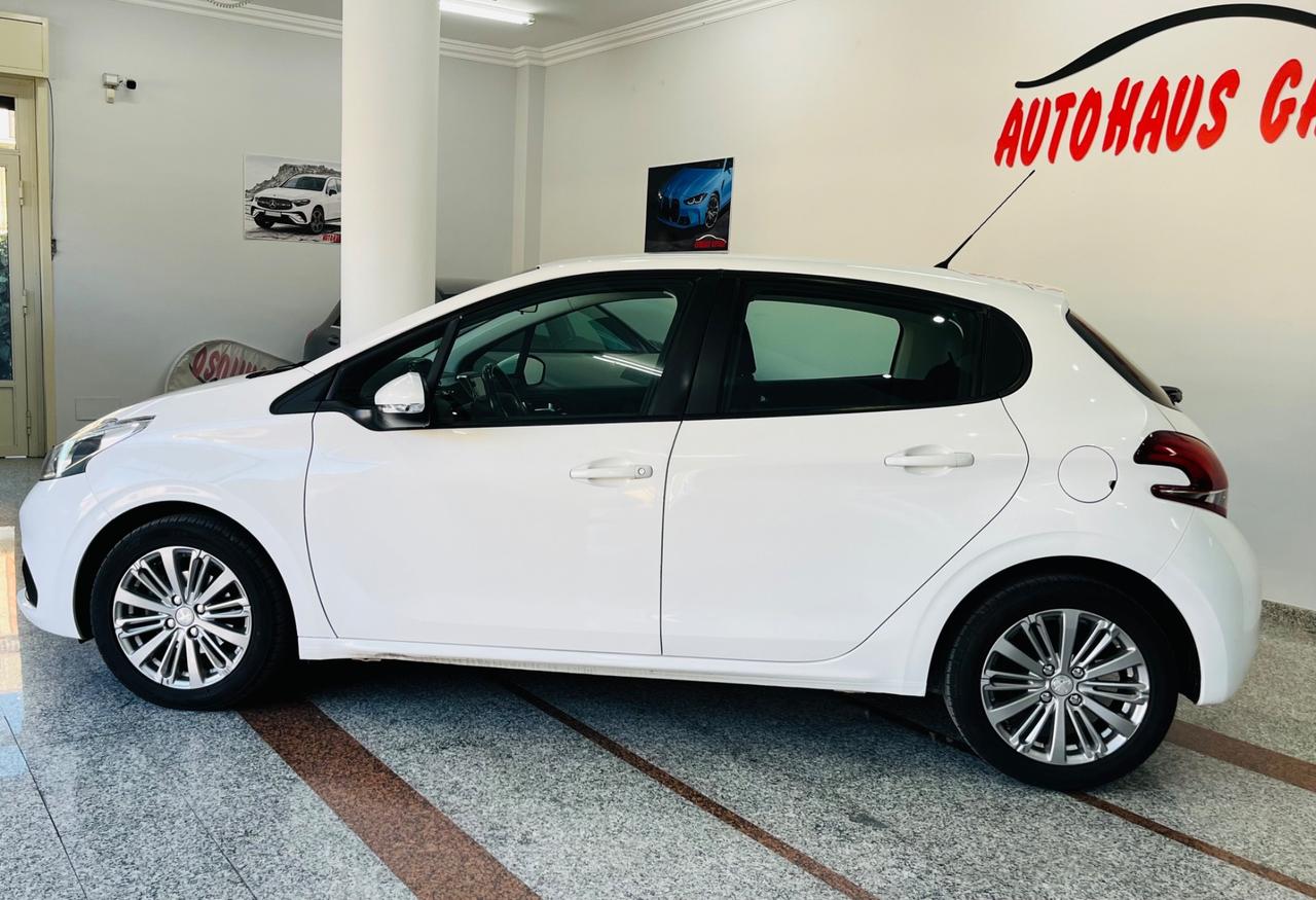 Peugeot 208 Allure 1.6 HDI 75cv anno 2015 fine italiana