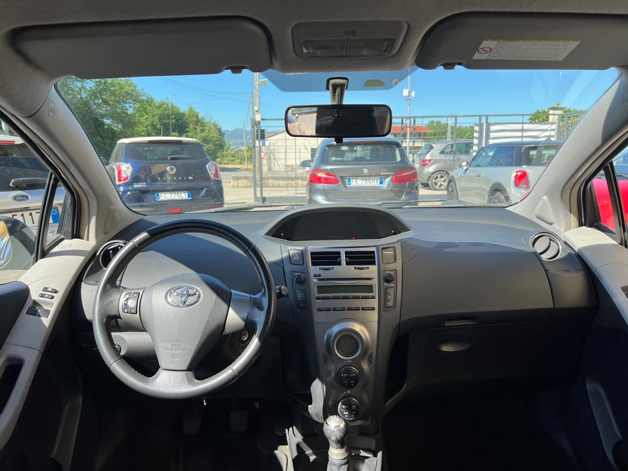 Toyota Yaris 1.0 5 porte Sol GPL
