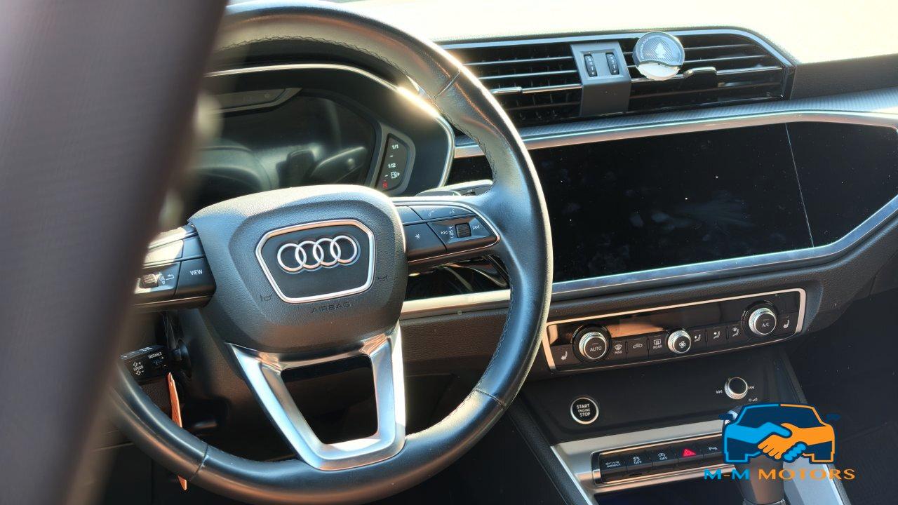 Audi Q3 Sportback 35 2.0 tdi Business Plus s-tronic