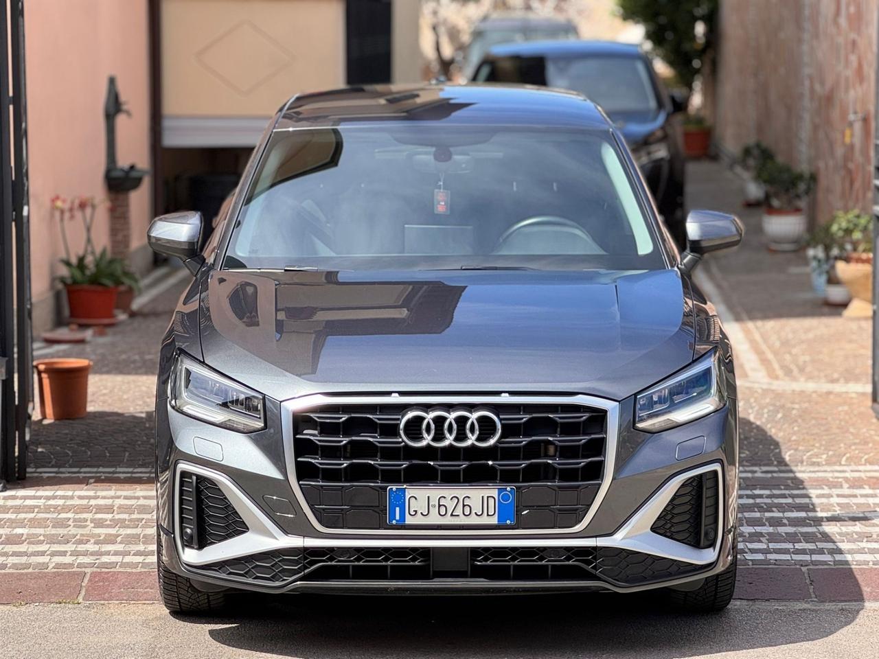 Audi Q2 35 TFSI S tronic line Edition