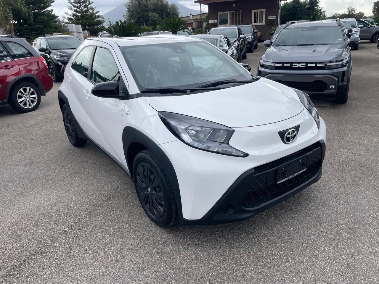Toyota Aygo X nuova a*f*f*a*r*e