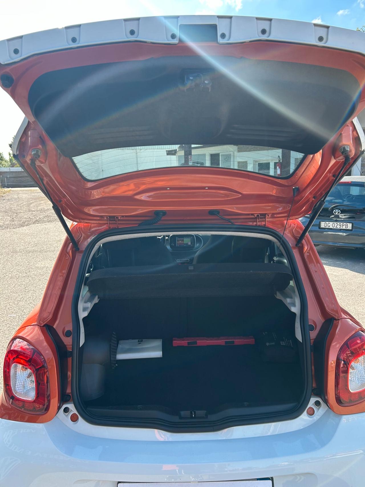 Smart ForFour 90 0.9 Turbo twinamic Passion - KAMERA LED -NAVI