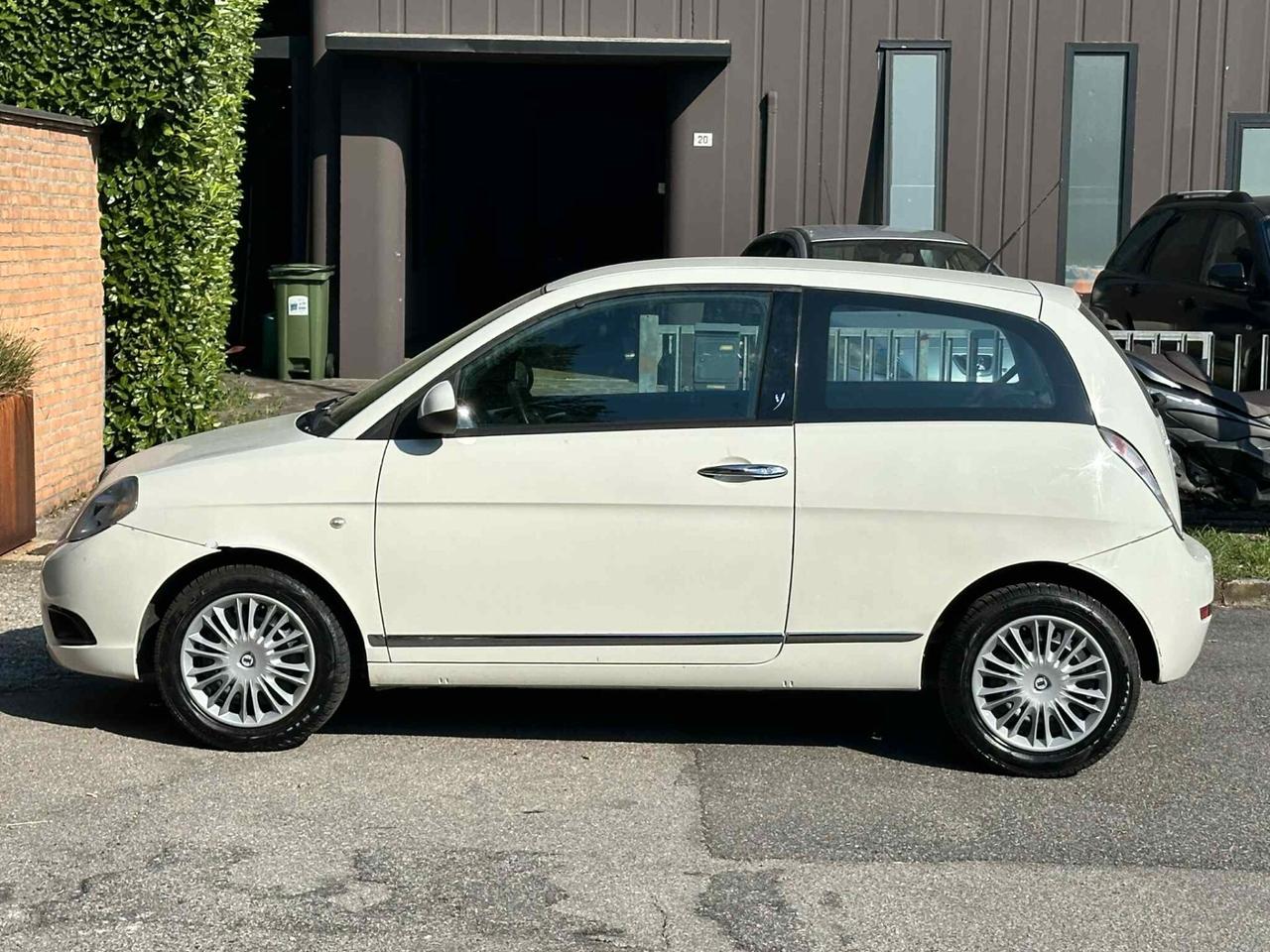 Lancia Ypsilon 1.2 60cv-169.000km-GARANZIA-2011