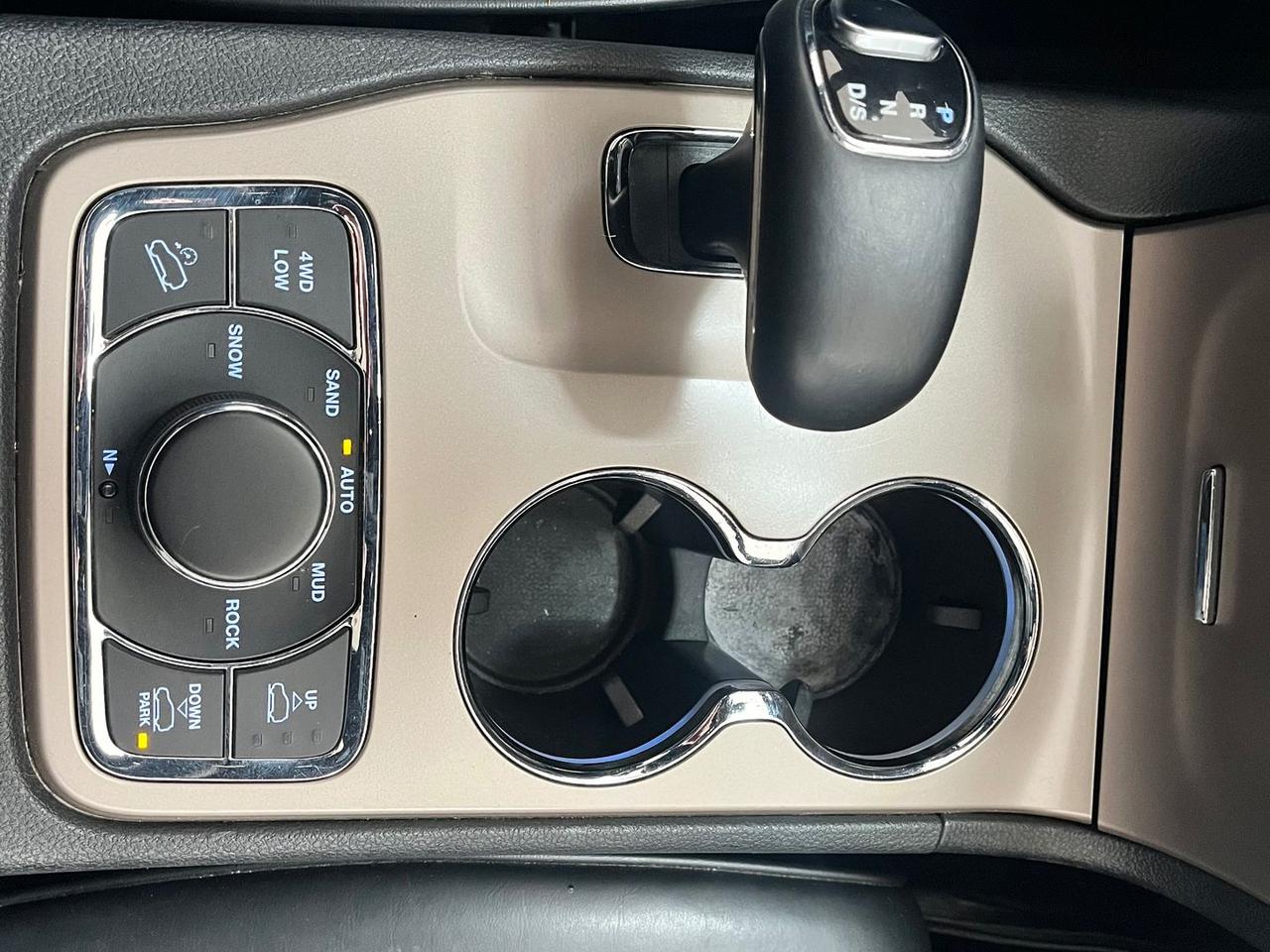 Jeep Grand Cherokee Summit Platinum Edition 3.0 V6 CRD