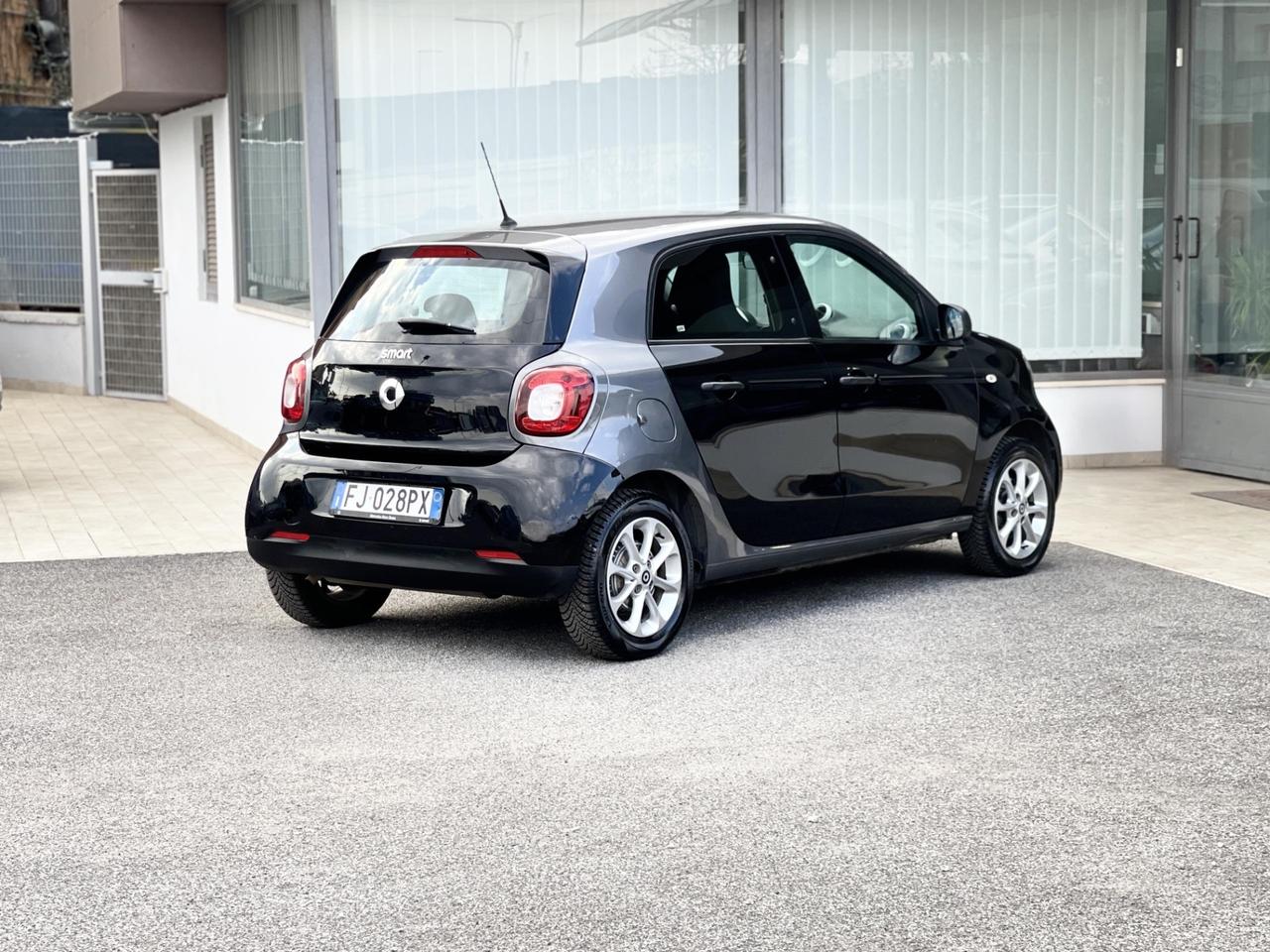 Smart ForFour 1.0 Benzina 71CV E6 Neo - 2017