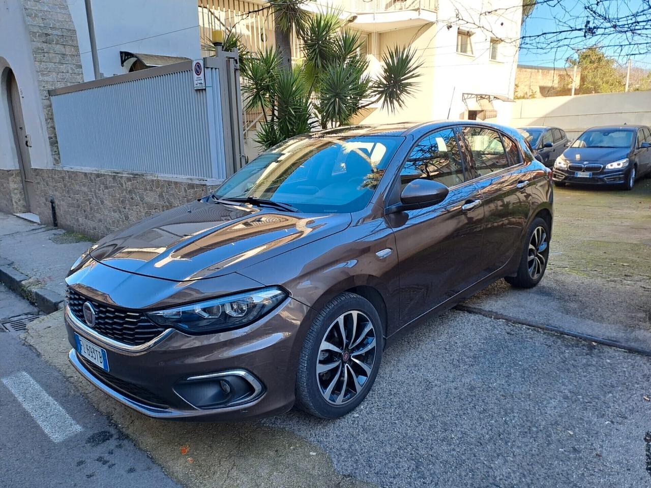 Fiat Tipo 1.6 Mjt Lounge tagliandata