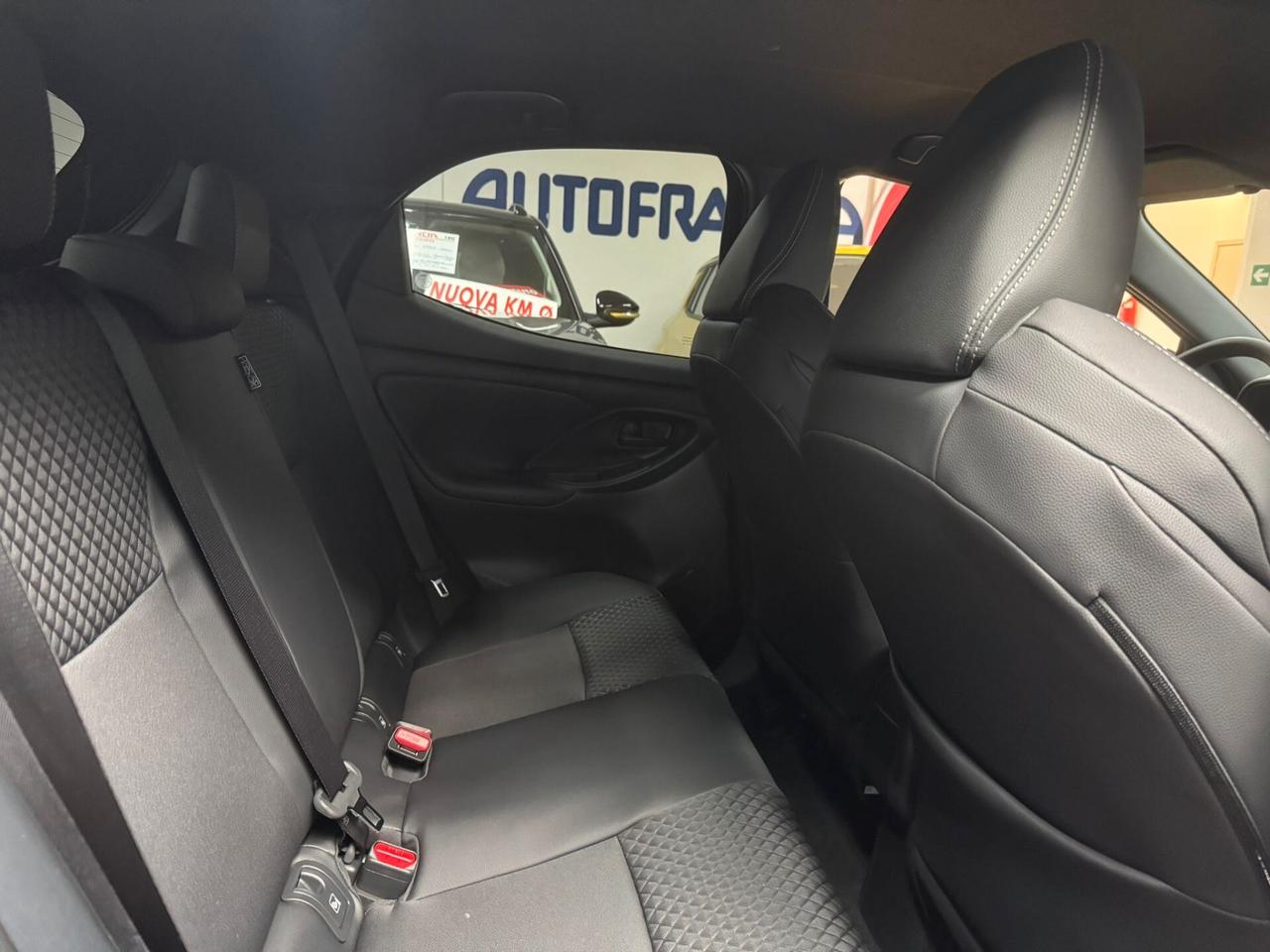 Toyota Yaris 1.5 130 Hybrid 5 porte Lounge