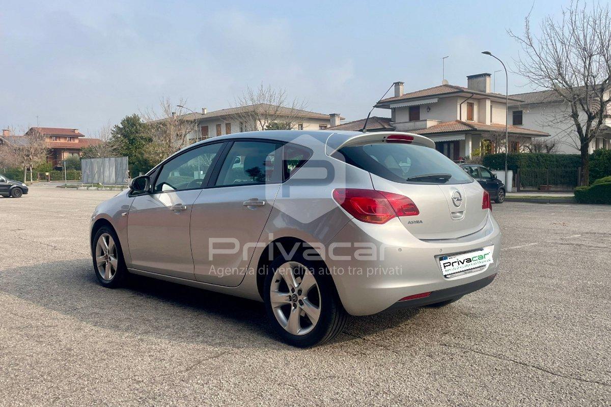 OPEL Astra 1.6 115CV 5 porte Cosmo