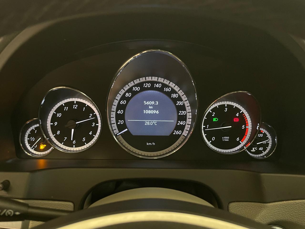 Mercedes-benz E 220 250 CDI Cabrio BlueEFFICIENCY Avantgarde