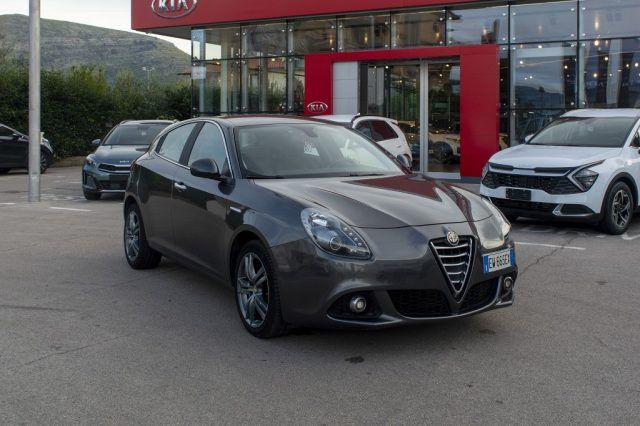 ALFA ROMEO Giulietta 1.6 JTDm-2 105 CV Distinctive