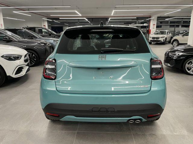 FIAT 600 1.2 Hybrid 136 CV DCT Pack Comfort/Style KM0 MY25