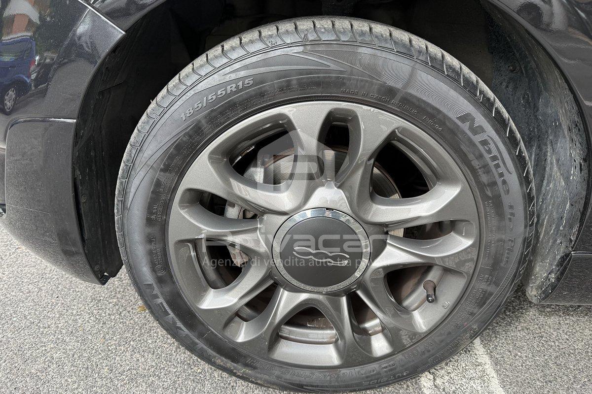 FIAT 500 C 1.0 Hybrid Connect