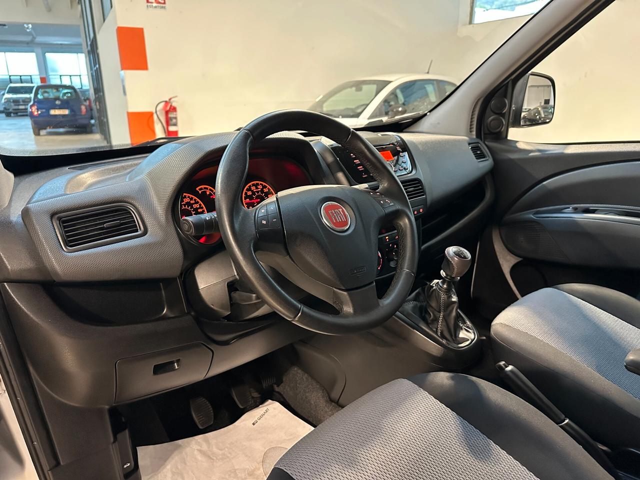 Fiat Doblo Doblò 1.4 - AUTOVETTURA 5 POSTI E5