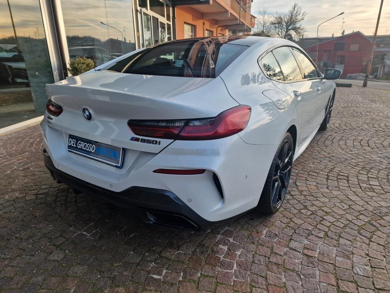 Bmw 850 M850i xDrive Coupé