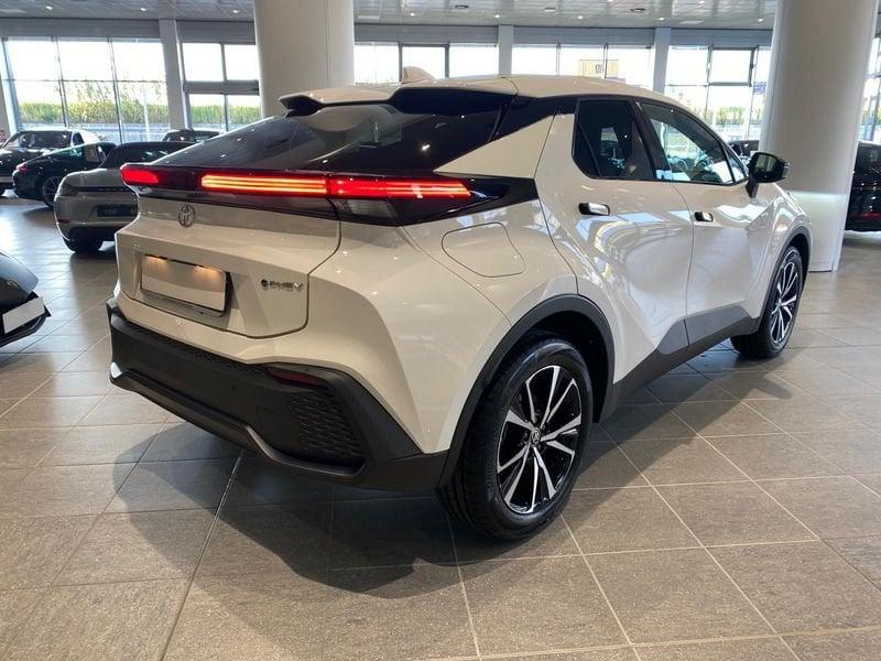 Toyota C-HR Plug-in Hybrid 220 Trend - IVA Esposta