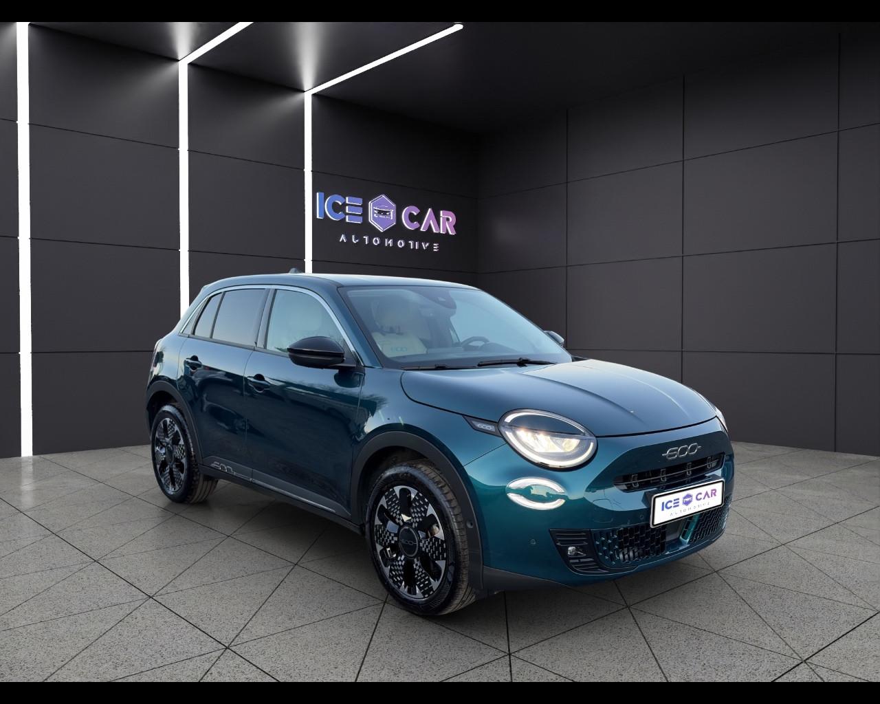 FIAT 600 Hybrid 110 CV DCT MHEV La Prima