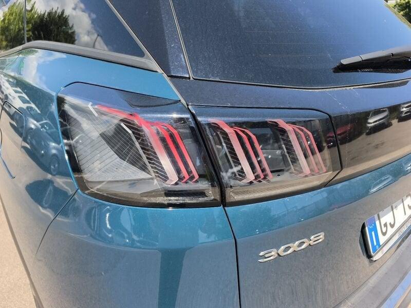 Peugeot 3008 II 2021 1.6 hybrid phev Allure 225cv e-eat8