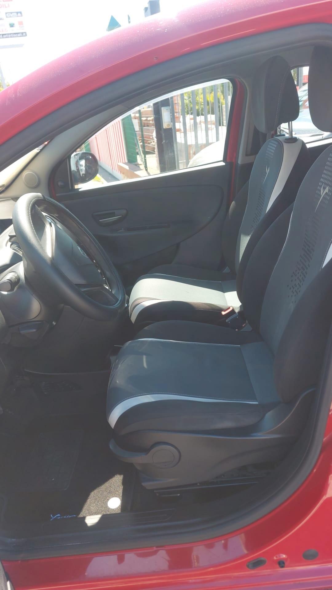 Lancia Ypsilon 1.2 69 CV 5 porte GPL Ecochic Elefantino