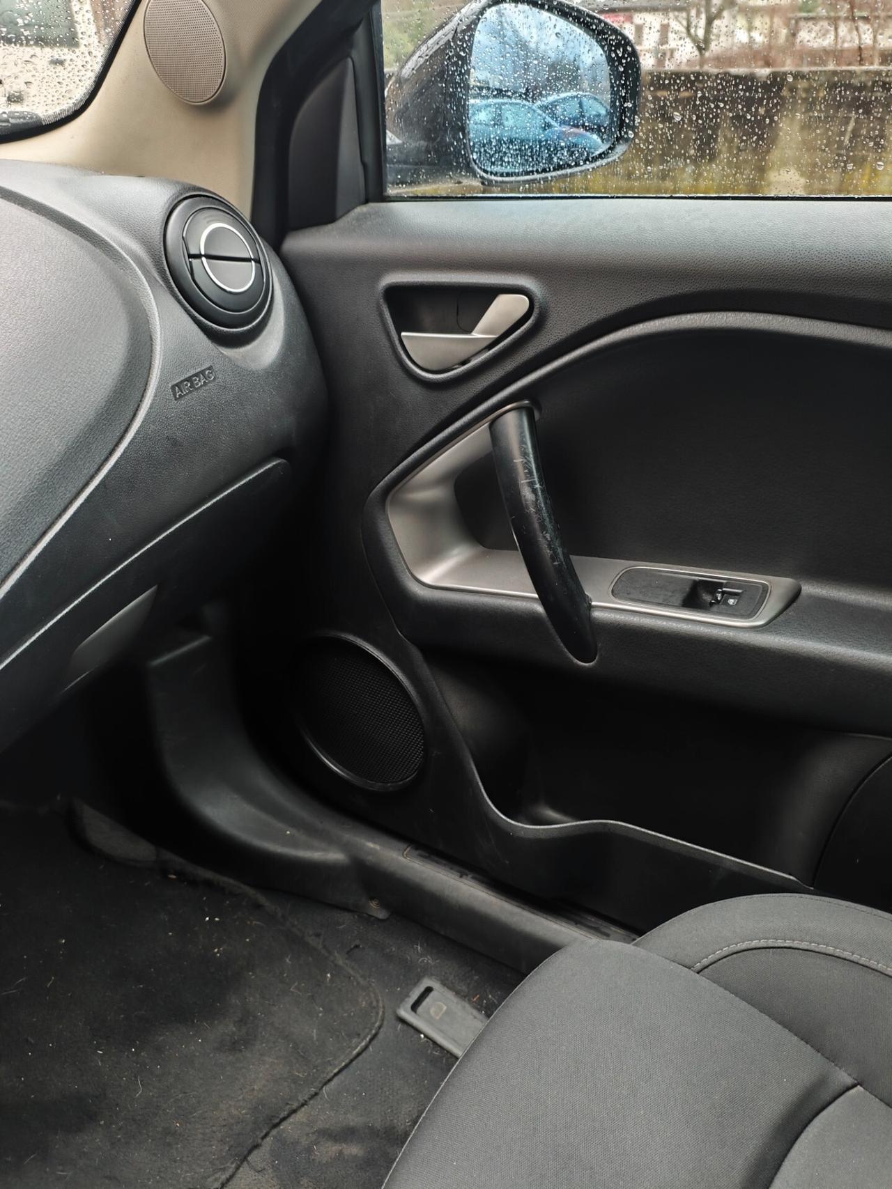 Alfa Romeo MiTo 1.4 105 CV M.air S&S Distinctive Sport Pack