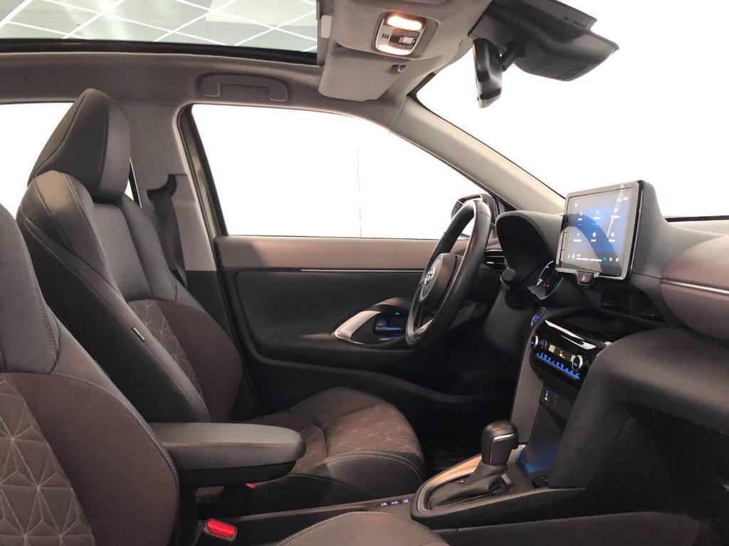 Toyota Yaris Cross 1.5 H Lounge FWD E-CVT