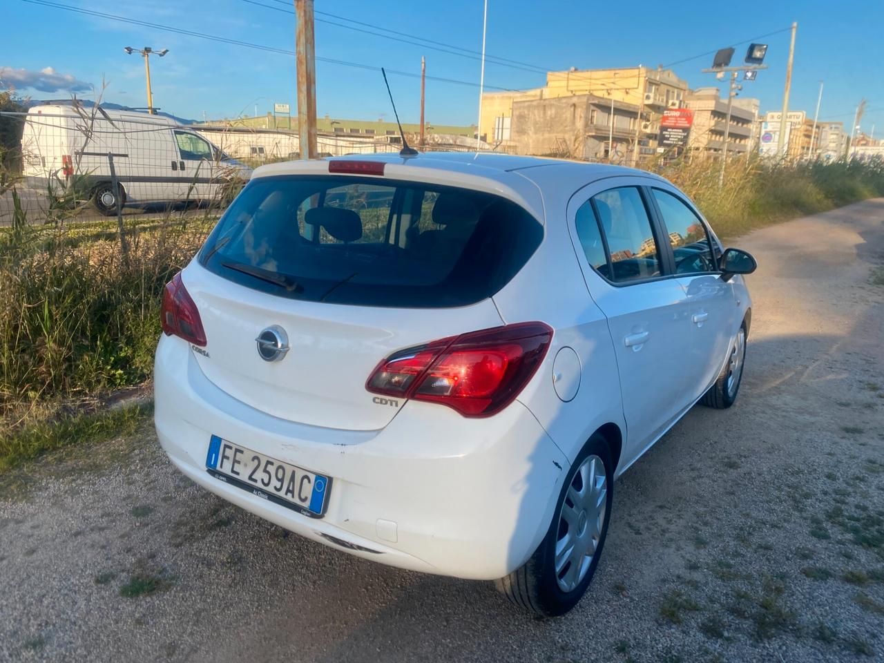 OPEL CORSA 1.3 MJT 75CV ANNO 2016 GARANTITA-NEOPATENTATI