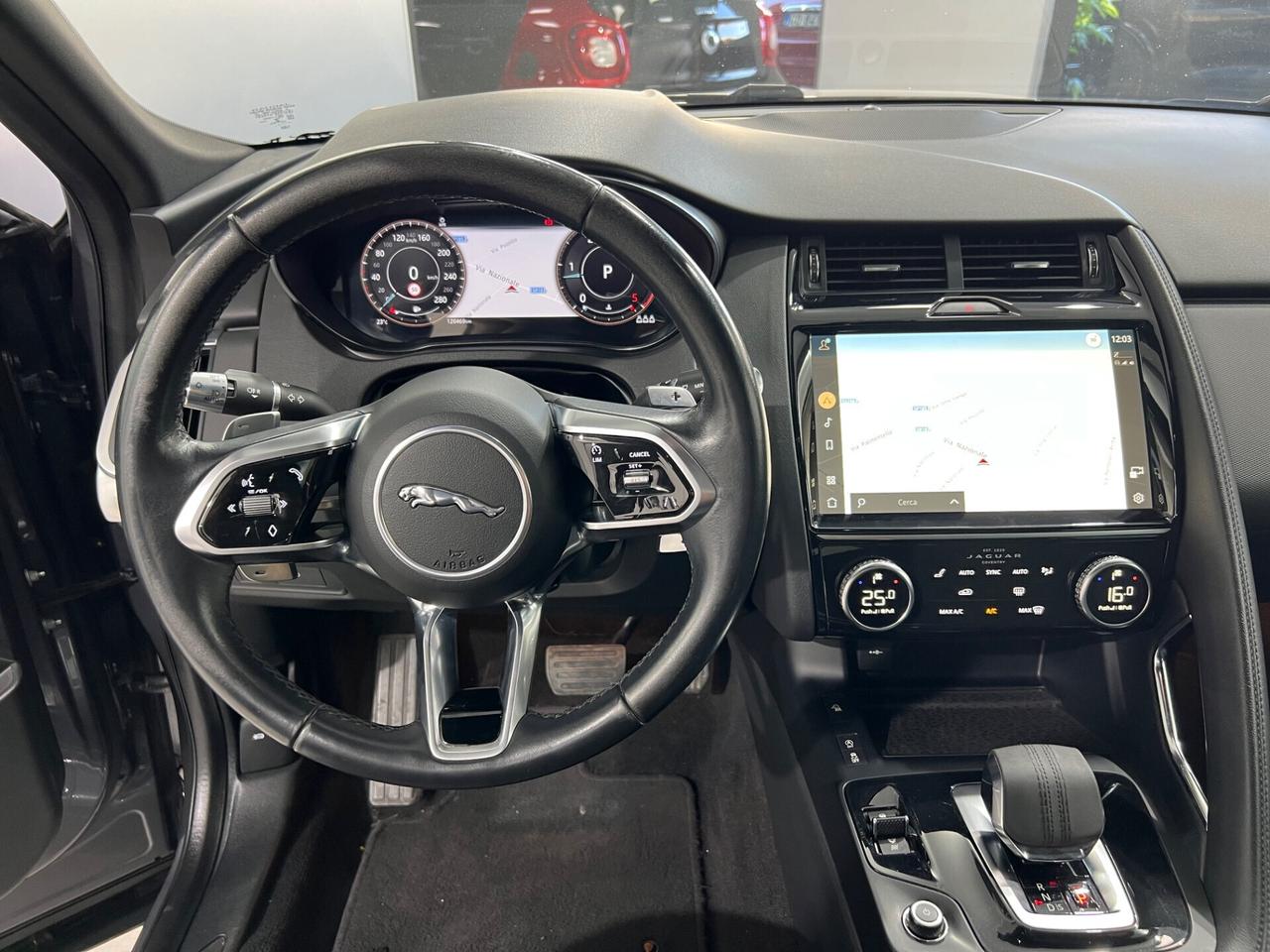 Jaguar E-Pace 2.0D I4 163 CV R-Dynamic S