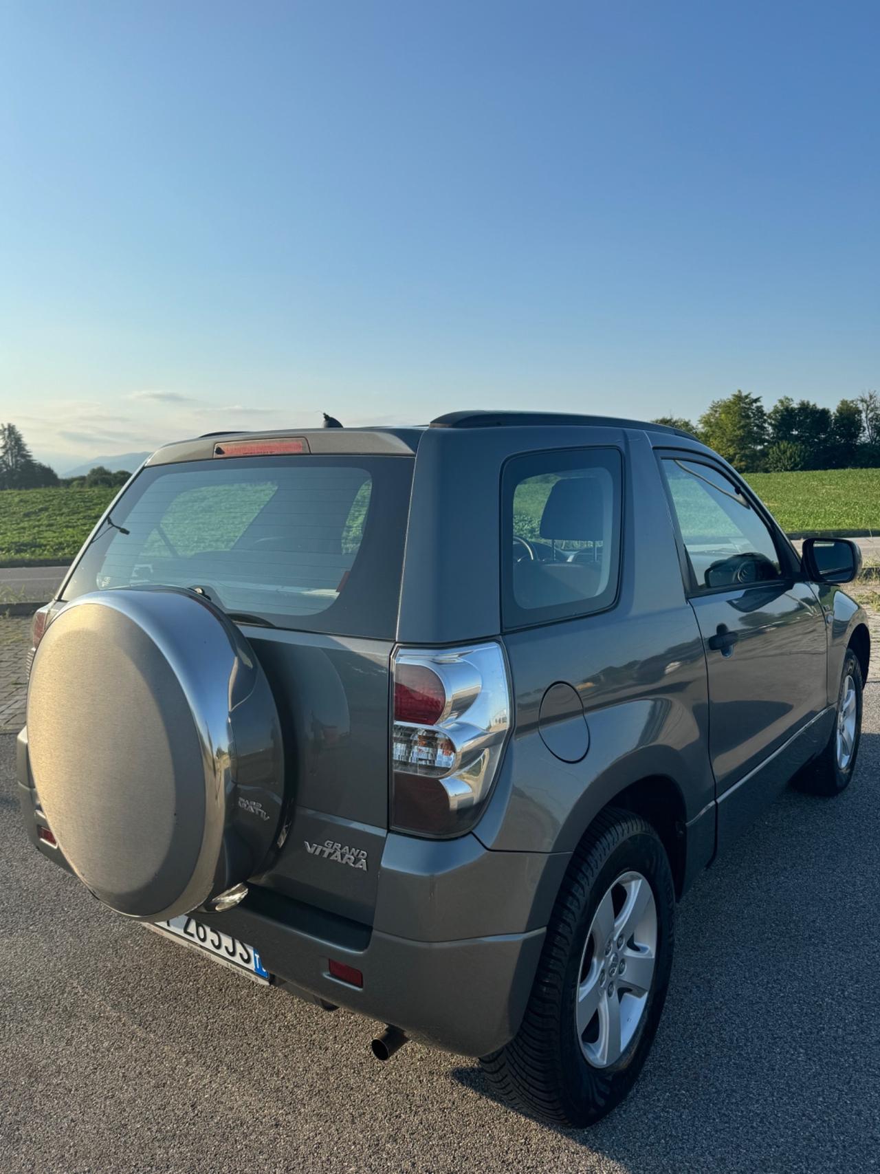 Suzuki Grand Vitara 1.6 16V 3 porte