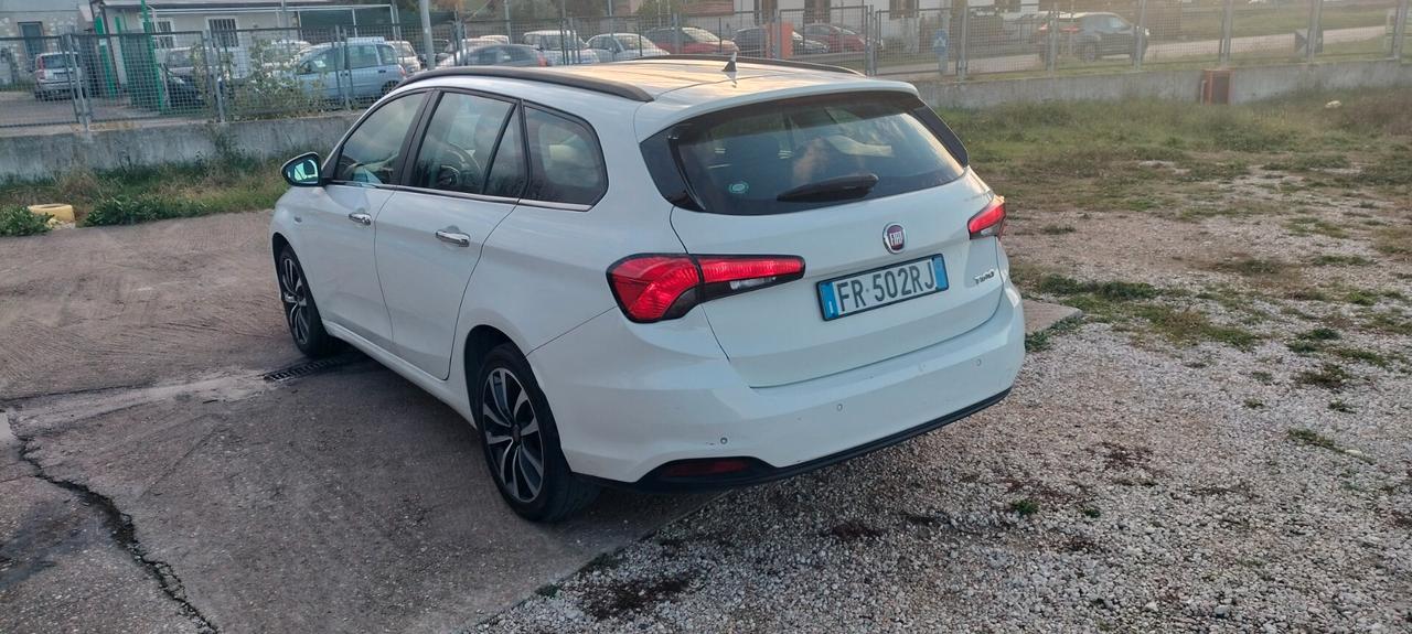 Fiat Tipo 1.6 Mjt S&S DCT SW S-Design
