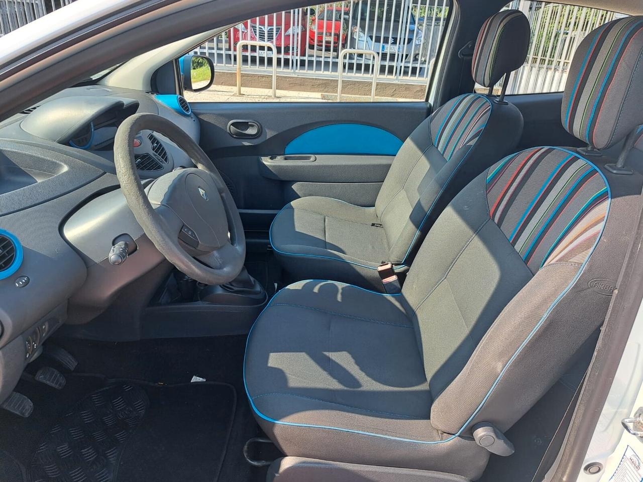 Renault Twingo 1.2 16V Live