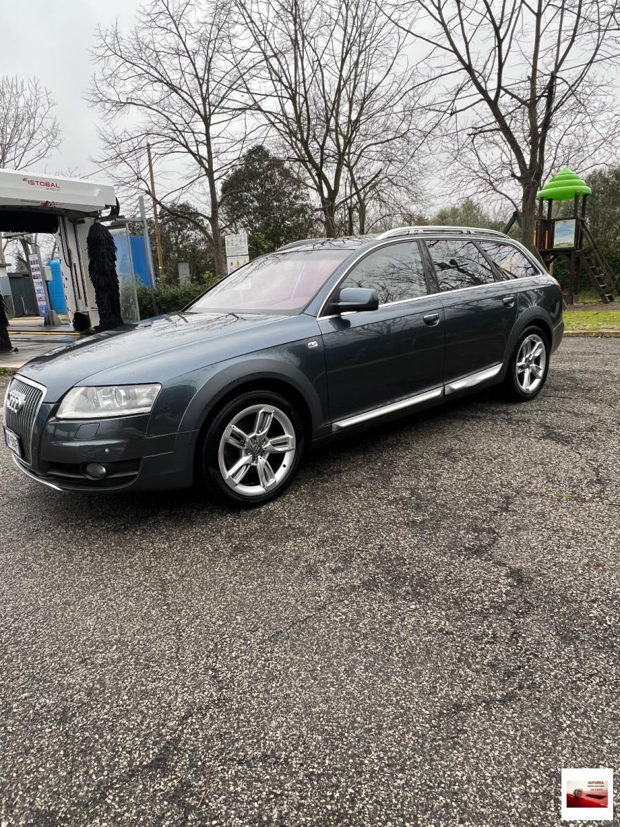 AUDI - A6 allroad quattro