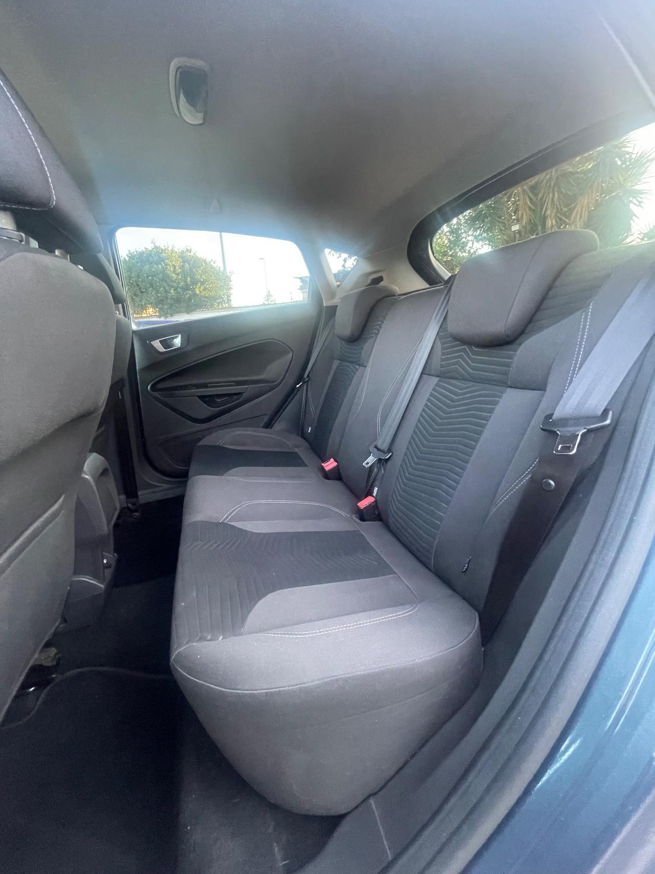 Ford Fiesta Titanium 1.2 60cv