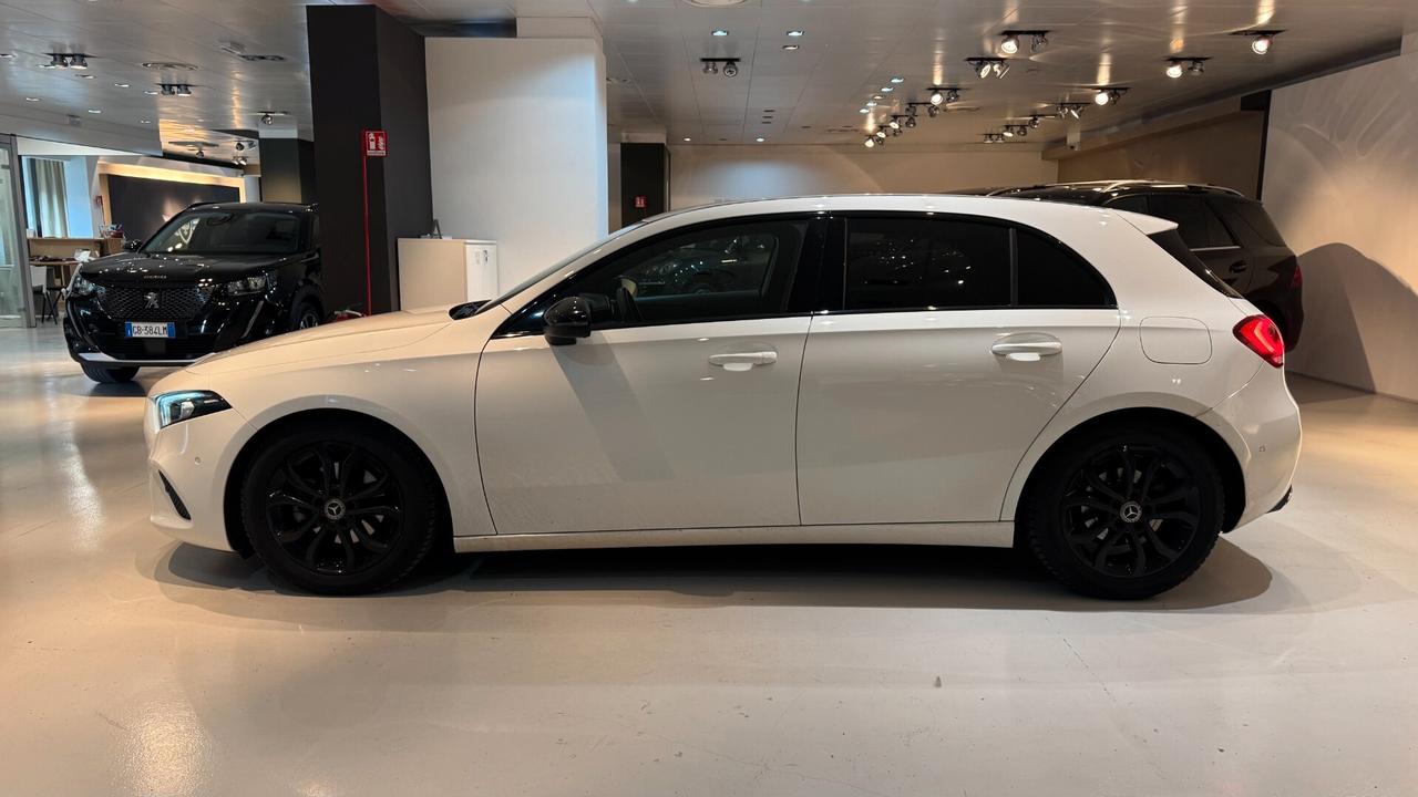 MERCEDES CLASSE B 180 D 116CV - 2019